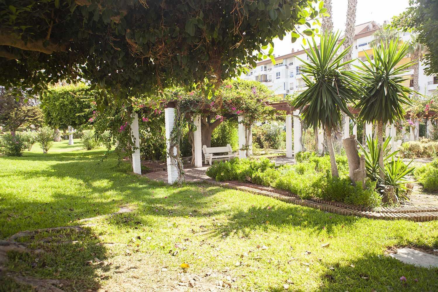 A 100M De Playa Piscina Y Todos Los Servicios Apartment Torrox Ngoại thất bức ảnh